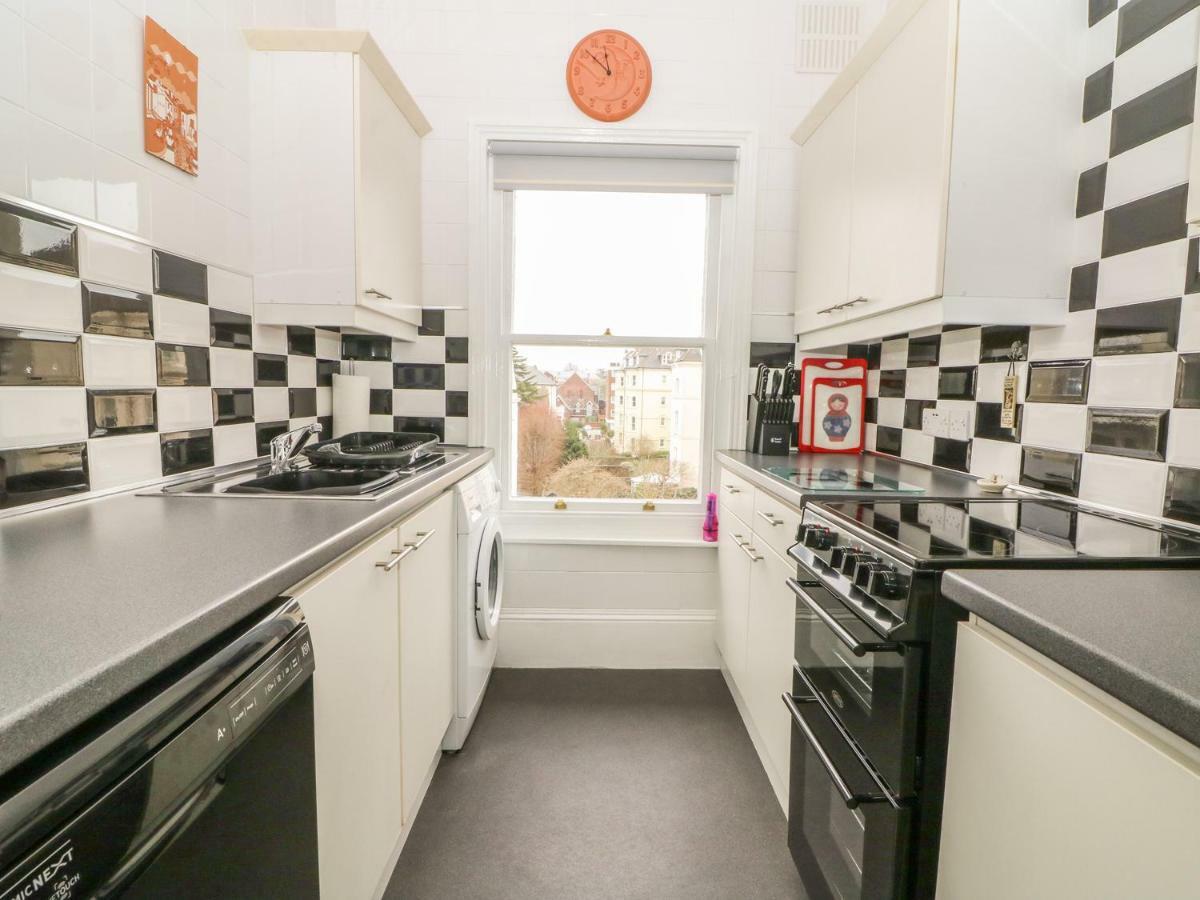Apartamento Saltwood Torneo de Torneo de Eastbourne Exterior foto